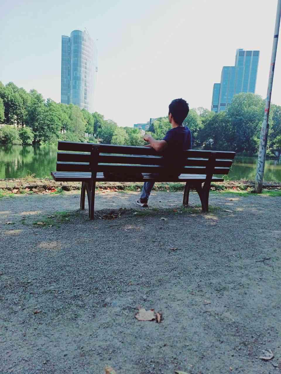 Nurullayev Mahmud +998 94 658 16 86