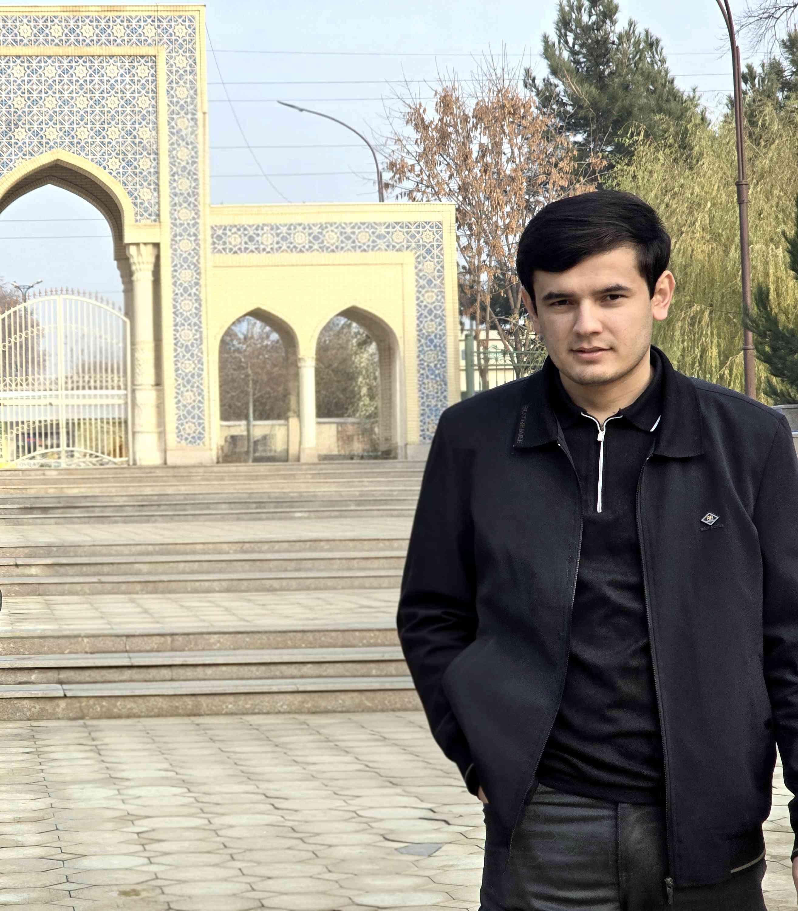 Диёрбек Жураев