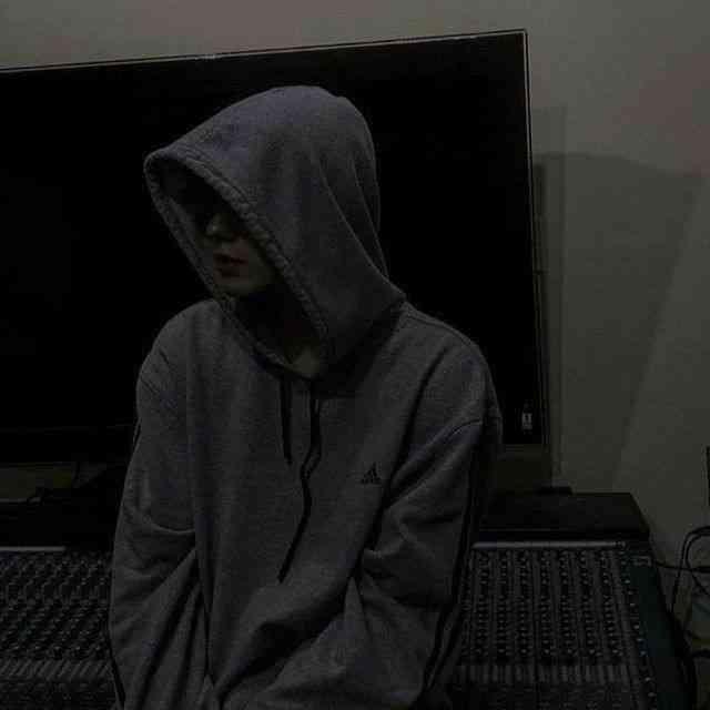 Dostonbek ubs02 90 641 0272